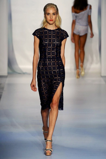 Fotoservizio/SS 2014/WOMEN/LUISA BECCARIA/DP2/20
