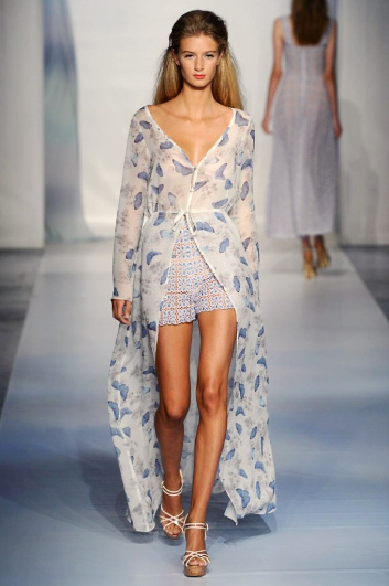Fotoservizio/SS 2014/WOMEN/LUISA BECCARIA/DP2/23