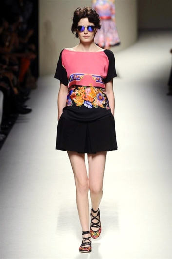 Fotoservizio/SS 2014/WOMEN/ALBERTA FERRETTI/DP1/22
