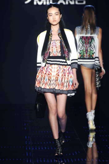 Fotoservizio/SS 2014/WOMEN/BYBLOS MILANO/DP2/11