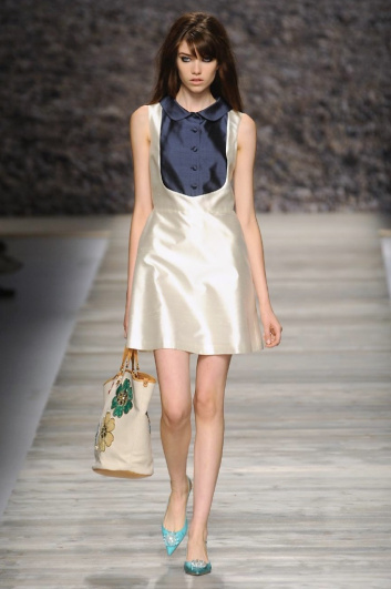 Fotoservizio/SS 2014/WOMEN/BLUGIRL/DP2/1