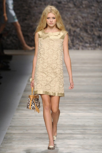 Fotoservizio/SS 2014/WOMEN/BLUGIRL/DP2/12