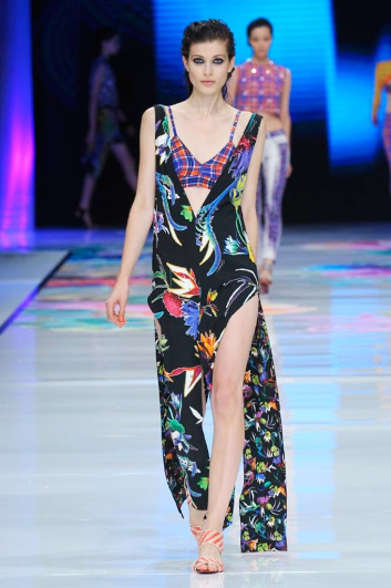 Fotoservizio/SS 2014/WOMEN/JUST CAVALLI/DP2/4