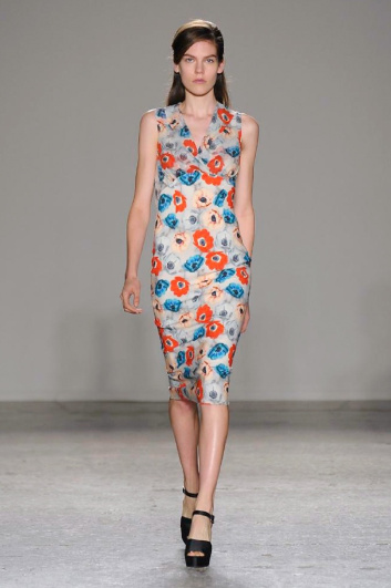 Fotoservizio/SS 2014/WOMEN/ANDREA INCONTRI/DP2/0