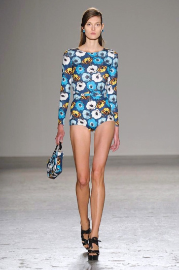 Fotoservizio/SS 2014/WOMEN/ANDREA INCONTRI/DP2/3