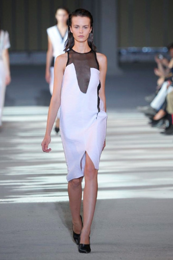 Fotoservizio/SS 2014/WOMEN/COSTUME NATIONAL/DP2/13