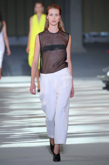 Fotoservizio/SS 2014/WOMEN/COSTUME NATIONAL/DP2/16