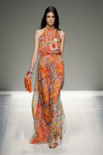 Fotoservizio/SS 2012/WOMEN/BLUGIRL/24
