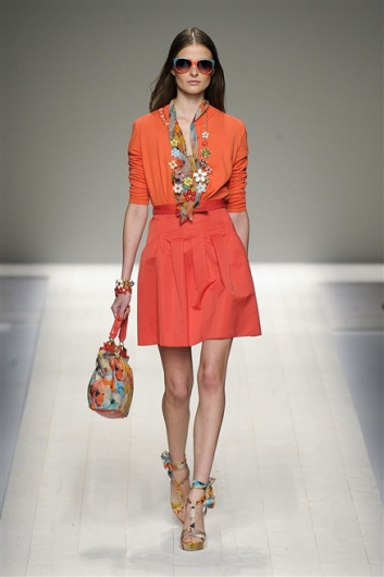 Fotoservizio/SS 2012/WOMEN/BLUGIRL/25