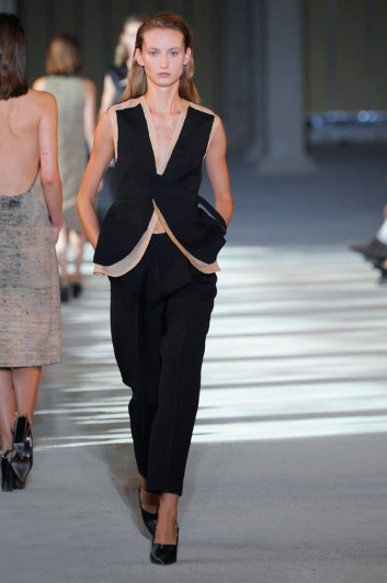 Fotoservizio/SS 2014/WOMEN/COSTUME NATIONAL/DP2/5