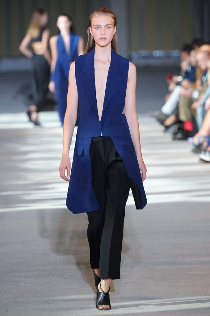Fotoservizio/SS 2014/WOMEN/COSTUME NATIONAL/DP2/8