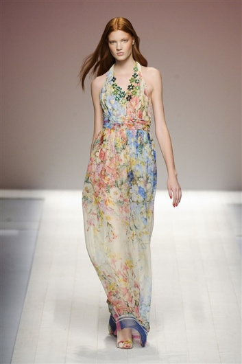 Fotoservizio/SS 2012/WOMEN/BLUGIRL/20