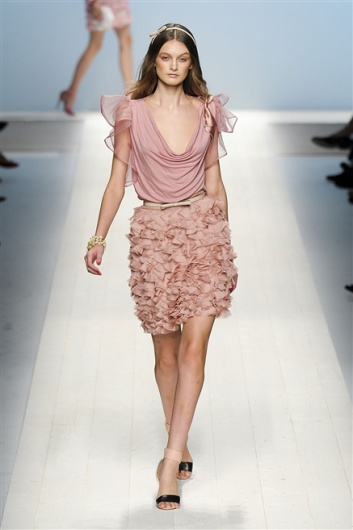 Fotoservizio/SS 2012/WOMEN/BLUGIRL/37
