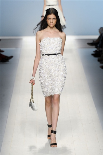Fotoservizio/SS 2012/WOMEN/BLUGIRL/42