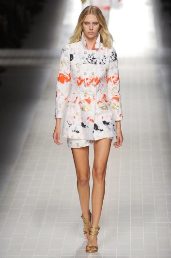 Fotoservizio/SS 2014/WOMEN/BLUMARINE/DP2/3