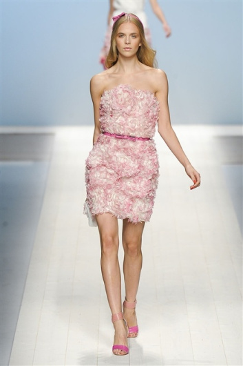 Fotoservizio/SS 2012/WOMEN/BLUGIRL/38
