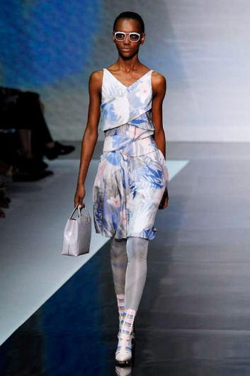 Fotoservizio/SS 2014/WOMEN/EMPORIO ARMANI/DP2/22