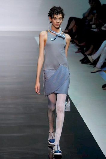 Fotoservizio/SS 2014/WOMEN/EMPORIO ARMANI/DP2/13