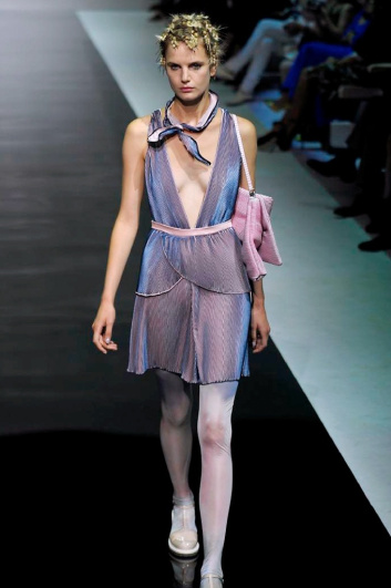 Fotoservizio/SS 2014/WOMEN/EMPORIO ARMANI/DP2/1