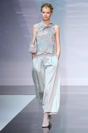 Fotoservizio/SS 2014/WOMEN/EMPORIO ARMANI/DP2/10