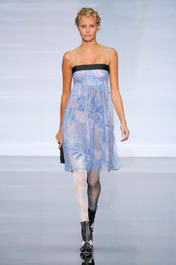Fotoservizio/SS 2014/WOMEN/EMPORIO ARMANI/DP2/17