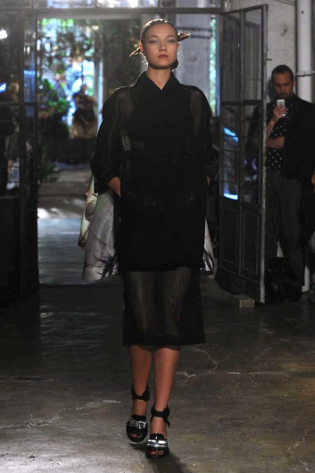 Fotoservizio/SS 2014/WOMEN/ANTONIO MARRAS/DP2/0