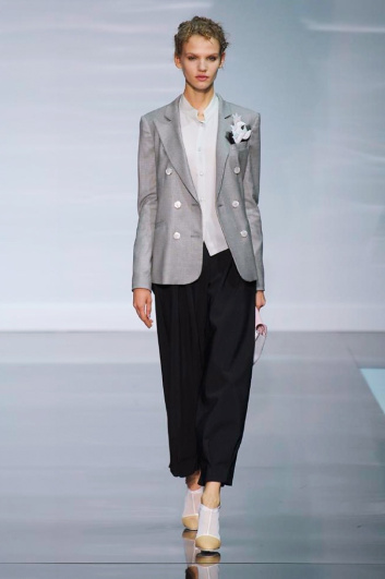 Fotoservizio/SS 2014/WOMEN/EMPORIO ARMANI/DP2/6