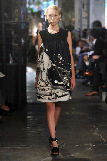 Fotoservizio/SS 2014/WOMEN/ANTONIO MARRAS/DP2/2