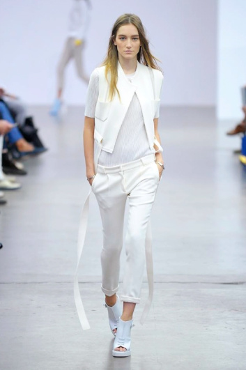 Fotoservizio/SS 2014/WOMEN/ICEBERG/DP2/5