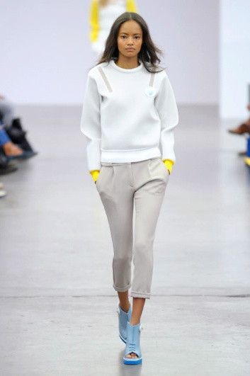 Fotoservizio/SS 2014/WOMEN/ICEBERG/DP2/6