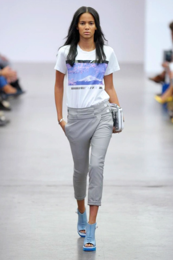 Fotoservizio/SS 2014/WOMEN/ICEBERG/DP2/3