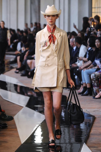 Fotoservizio/SS 2014/WOMEN/TRUSSARDI/DP2/10