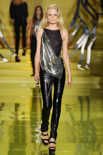Fotoservizio/SS 2014/WOMEN/VERSACE/DP2/13
