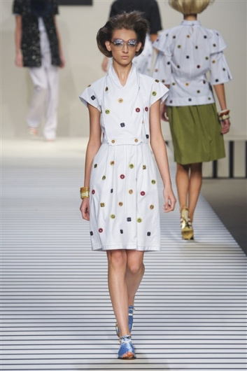 Fotoservizio/SS 2012/WOMEN/FENDI/18