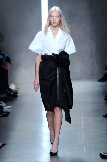 Fotoservizio/SS 2014/WOMEN/BOTTEGA VENETA/DP2/2