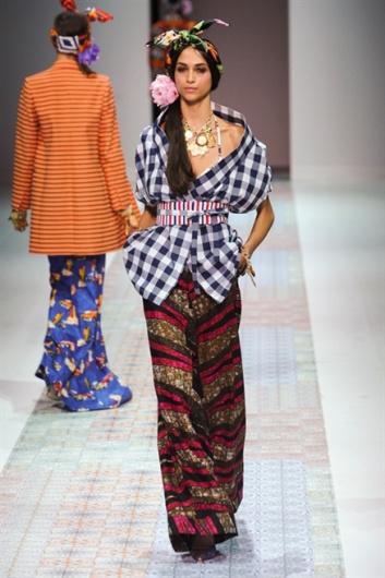 Fotoservizio/SS 2014/WOMEN/STELLA JEAN/DP1/20