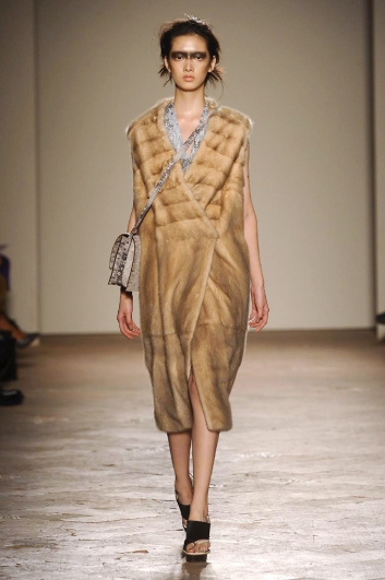 Fotoservizio/SS 2014/WOMEN/GABRIELE COLANGELO/DP2/20