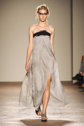 Fotoservizio/SS 2014/WOMEN/GABRIELE COLANGELO/DP2/32