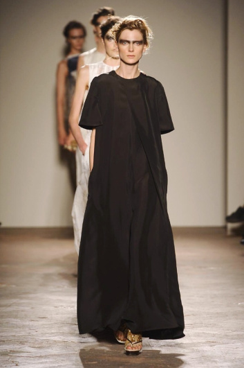 Fotoservizio/SS 2014/WOMEN/GABRIELE COLANGELO/DP2/35