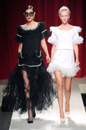 Fotoservizio/SS 2014/WOMEN/MOSCHINO/DP2/6