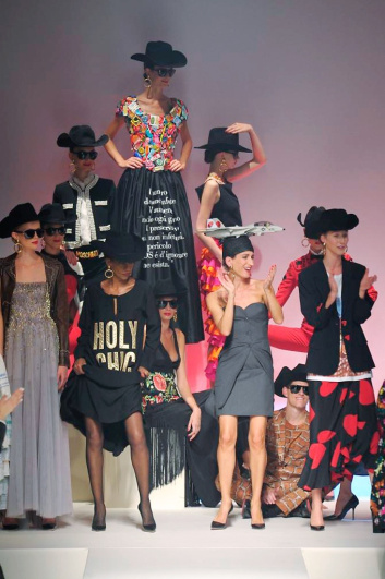 Fotoservizio/SS 2014/WOMEN/MOSCHINO/DP2/7
