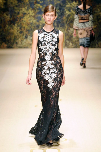 Fotoservizio/SS 2014/WOMEN/LAURA BIAGIOTTI/DP2/2