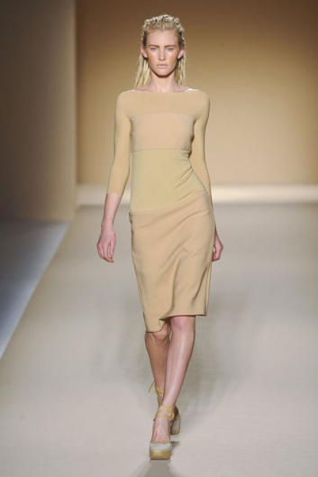 Fotoservizio/SS 2012/WOMEN/MAX MARA/3