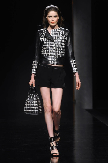 Fotoservizio/SS 2014/WOMEN/JOHN RICHMOND/DP2/0