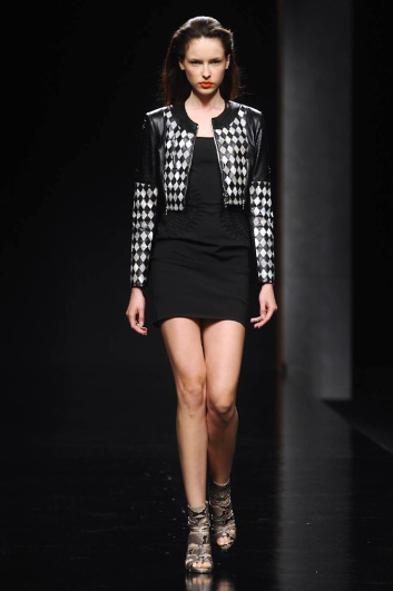 Fotoservizio/SS 2014/WOMEN/JOHN RICHMOND/DP2/1