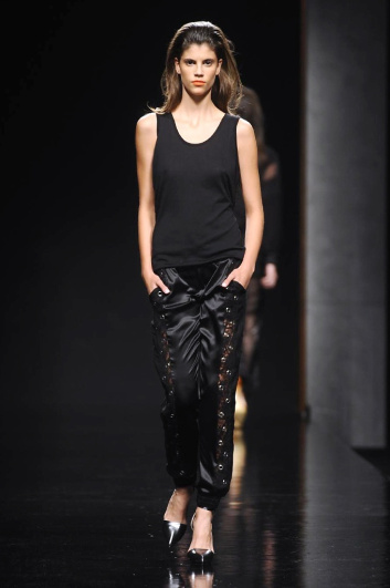 Fotoservizio/SS 2014/WOMEN/JOHN RICHMOND/DP2/7