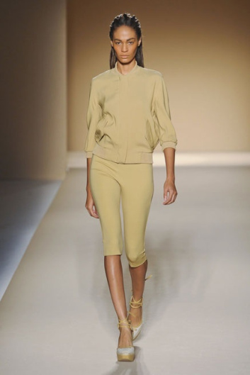 Fotoservizio/SS 2012/WOMEN/MAX MARA/4