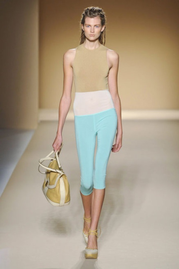 Fotoservizio/SS 2012/WOMEN/MAX MARA/5
