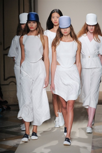 Fotoservizio/SS 2014/WOMEN/GRINKO/DP1/0
