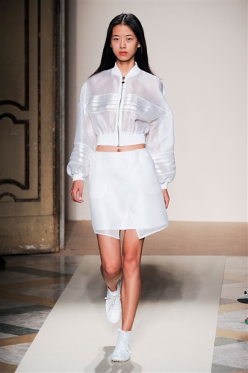 Fotoservizio/SS 2014/WOMEN/GRINKO/DP1/19